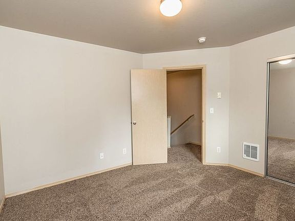 2nd image of 5462 Chicago Ave SW #5462