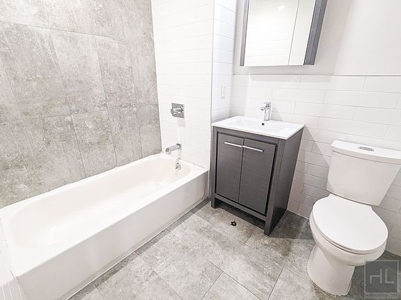 5th image of 516 W 162nd St #2D