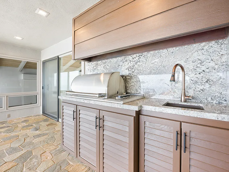 691 Kaulana Pl — Photo 33