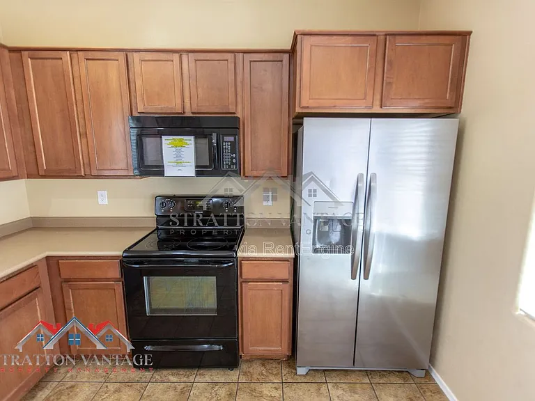4685 E Laurel Ave — Photo 11