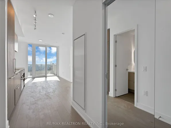 36 Olive Ave, Toronto, ON