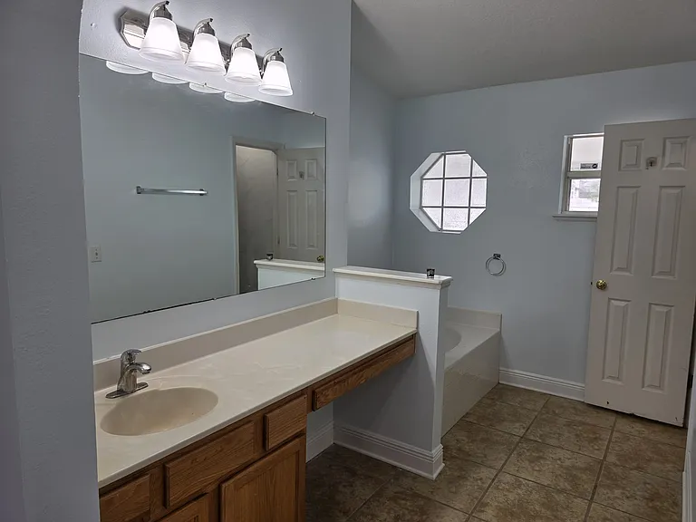 30203 Rattana Ct — Photo 10