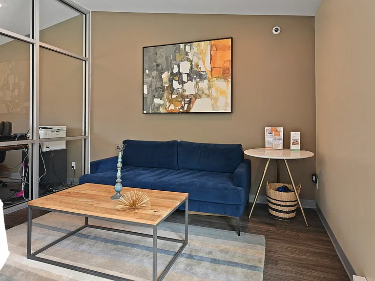 Heritage Hill Estates Apartments — Photo 21