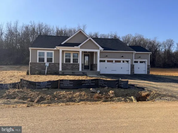 493 Legume Dr, Martinsburg, WV 25403