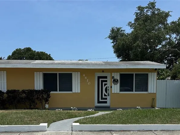 4410 SW 39th St, West Park, FL 33023