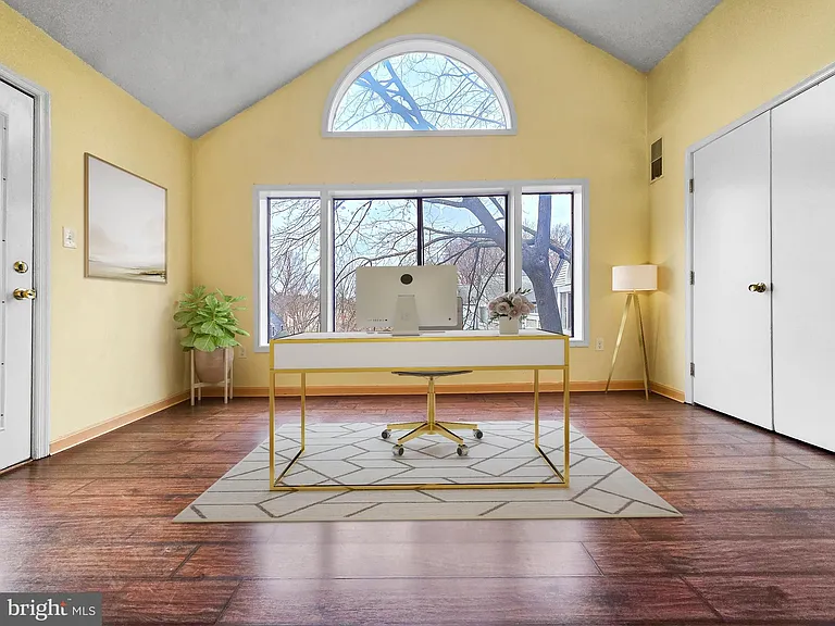 58 Windbrooke Cir #58 — Photo 4
