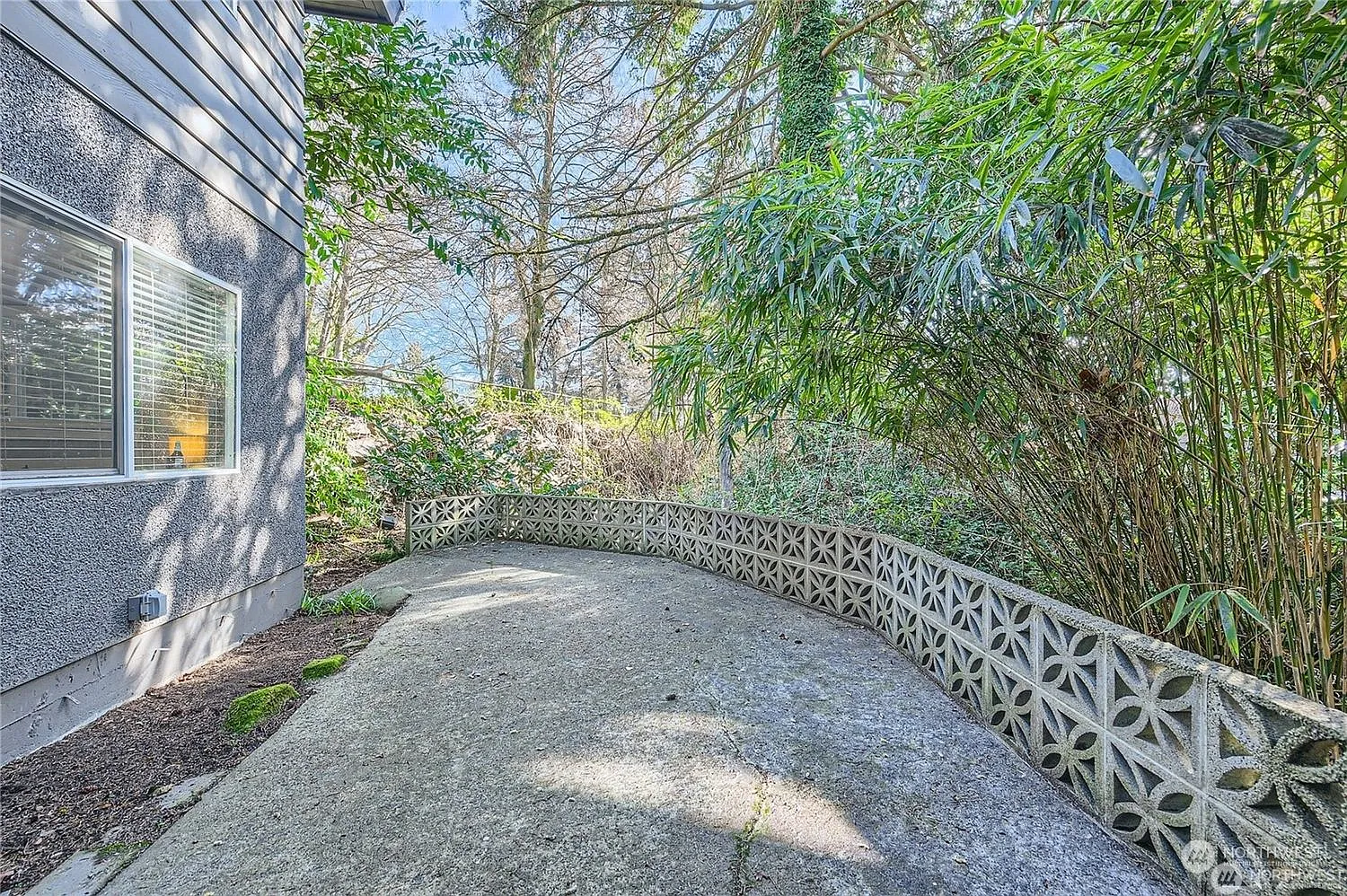 2 bed, 800 sqft, $3,000 — Photo 4