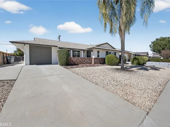 28885 Hope Dr, Menifee, CA 92586