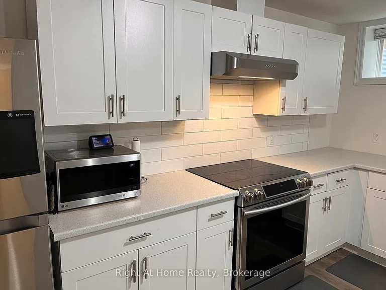 222 Ladyslipper Dr — Photo 4
