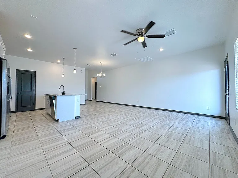 121 Alamito Creek Ave — Photo 5