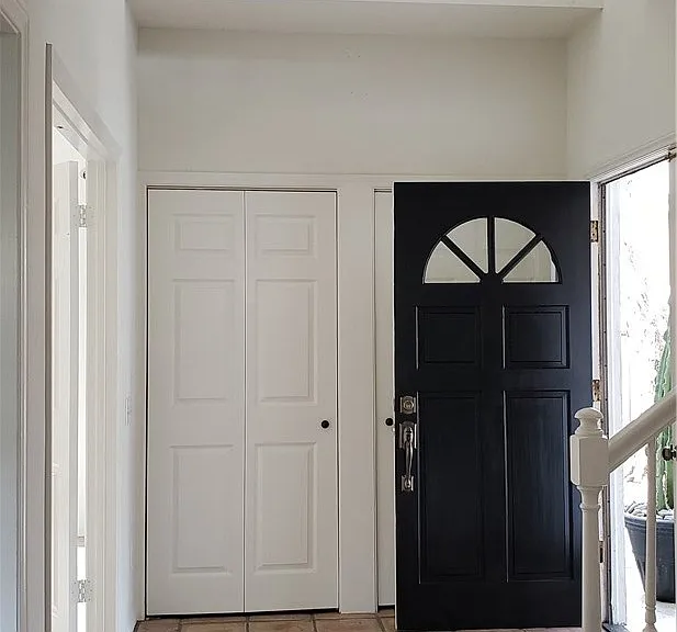 215 Knox St — Photo 23