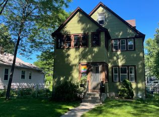 2805 33rd Ave S #1, Minneapolis, MN 55406
