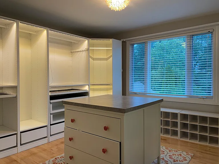 2nd FL BR/Walk-In