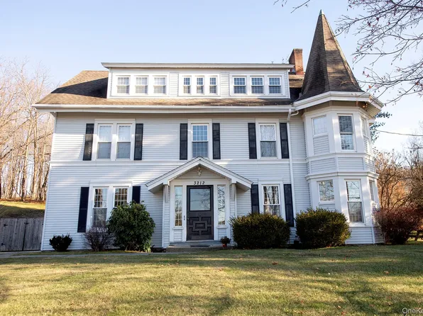 3212 Franklin Ave #2, Millbrook, NY 12545