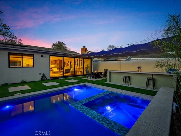 3262 Ruth Elaine Dr, Los Alamitos, CA 90720