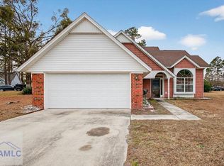 1950 Woking Ct, Hinesville, GA 31313