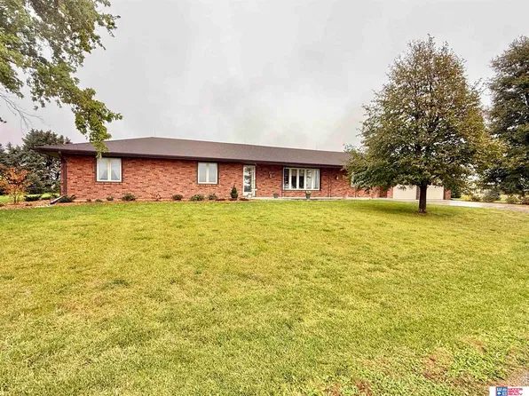 2172 364th, Staplehurst, NE 68439