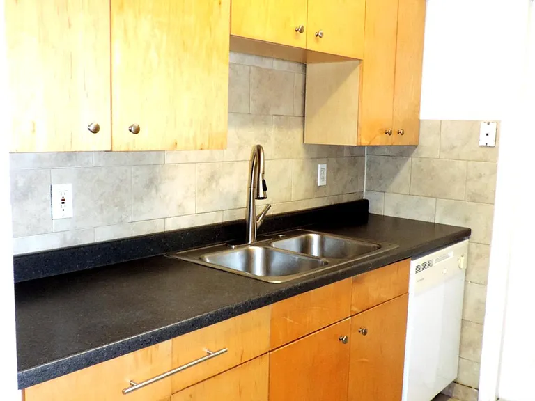 1621 SW 6th Ave #2 — Photo 15