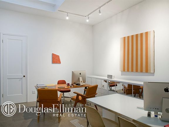 4th image of 540 W 29th St APT 3