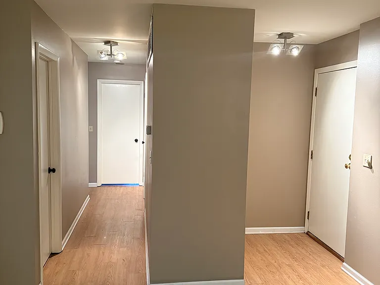 314 Silverwood Ct #B1 — Photo 10