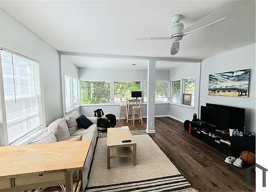 420 NE 15th Ave — Photo 9