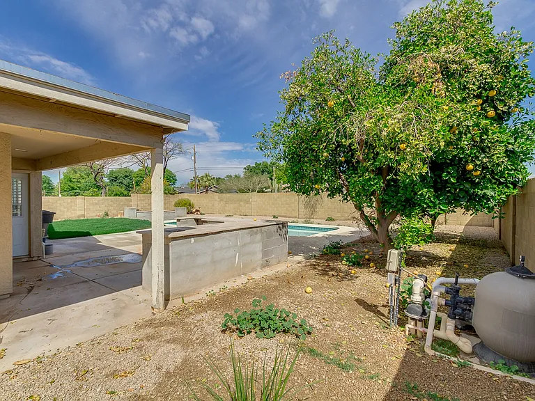 4314 E Juanita Ave — Photo 37