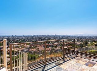 2320 Sea Ridge Dr, Signal Hill, CA 90755