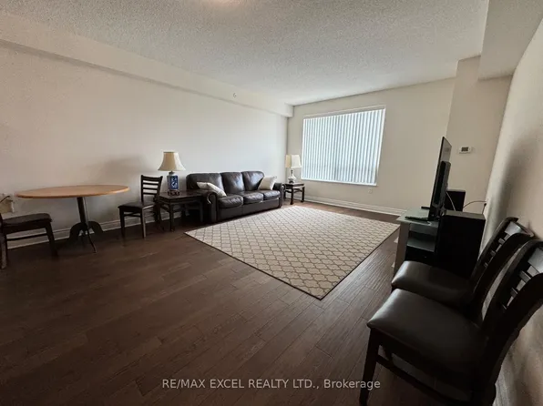 1 Sun Yat Sen Ave #257, Markham, ON L3R 5K9