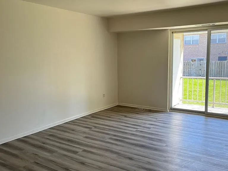 22 Wexford Dr — Photo 12
