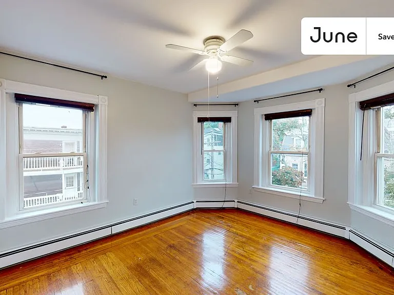 76 Easton St — Photo 18