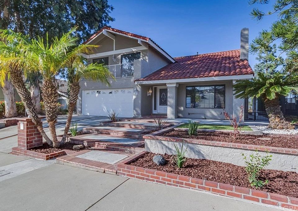 1st image of 23427 Stirrup Dr