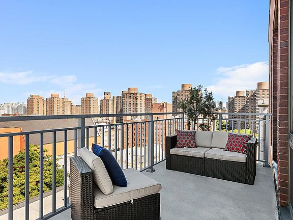 4th image of 2021 1st Ave Ph 2