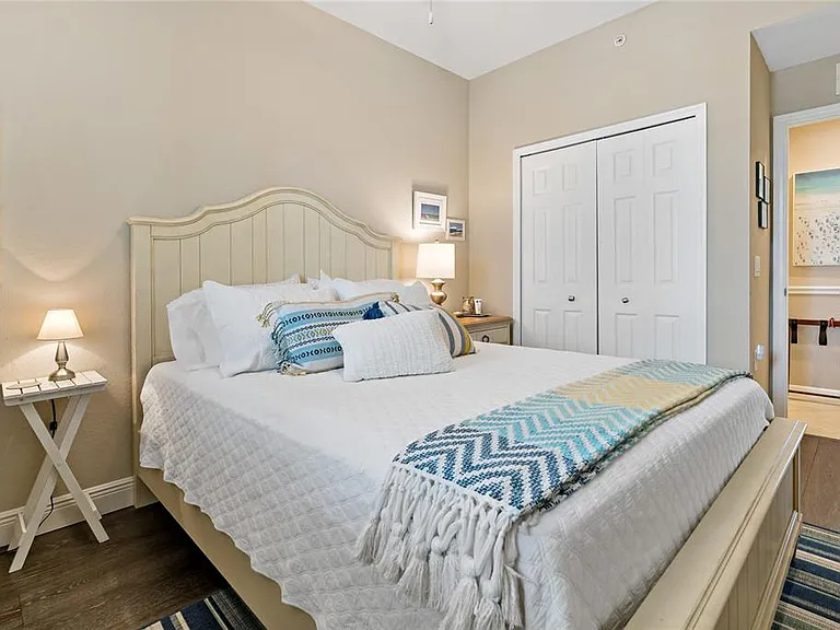 7015 River Hammock Dr #306 — Photo 23