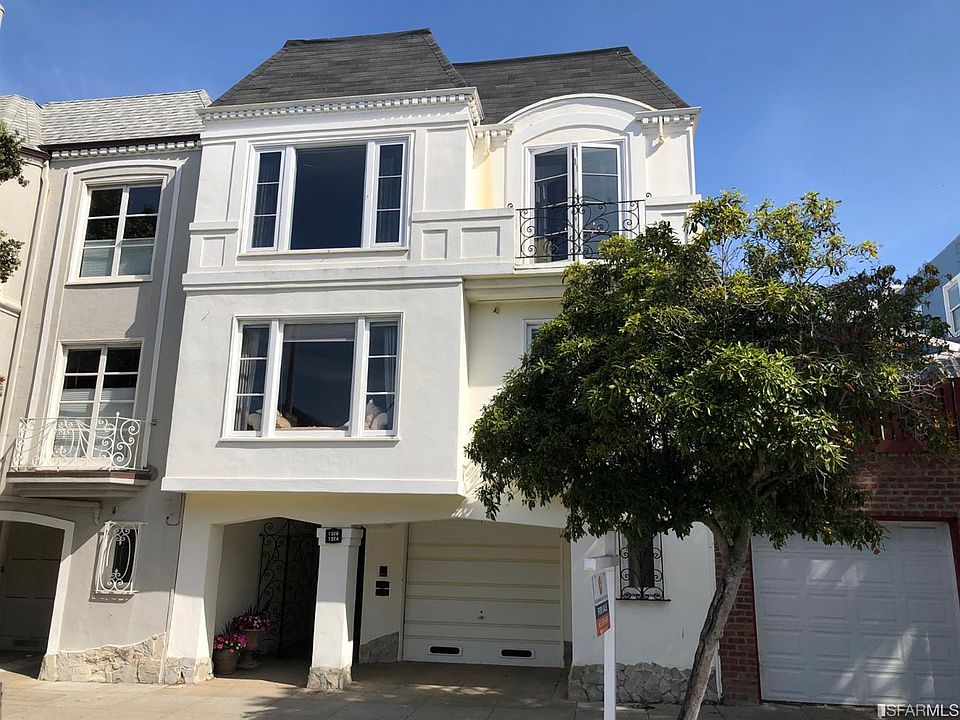 1st image of 1326 Lake St
