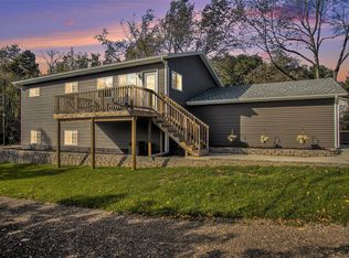 52922 Parkville Rd, Three Rivers, MI 49093