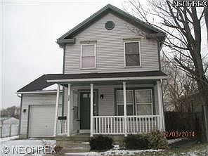 1st image of 805 Kelly Ave