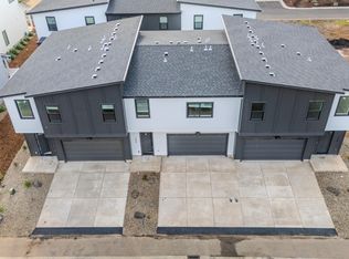 210 Bogey Ln, Eagle Point, OR 97524