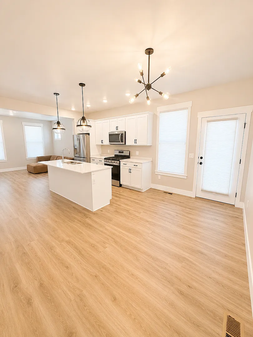 Beautiful 3-Bedroom, 2.5-Bath Home in the Desirable Annafeld Community — Photo 1