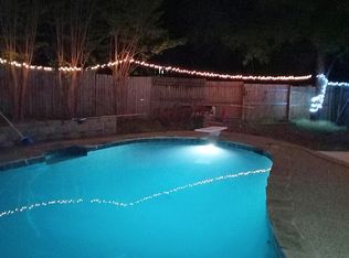 128 Redbird Ln N, Azle, TX 76020