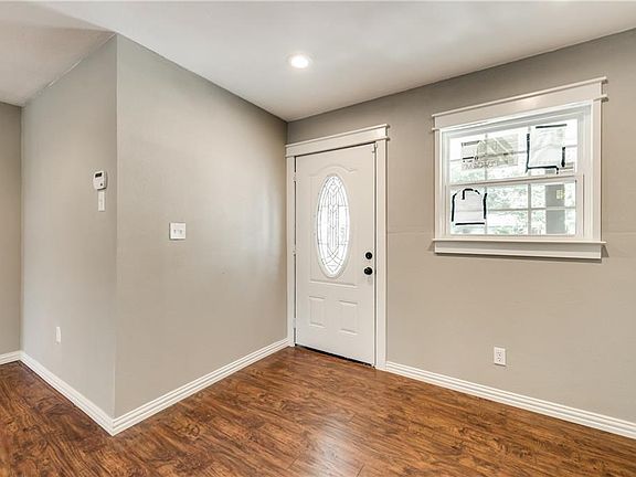 2nd image of 1107 Burgess Ct