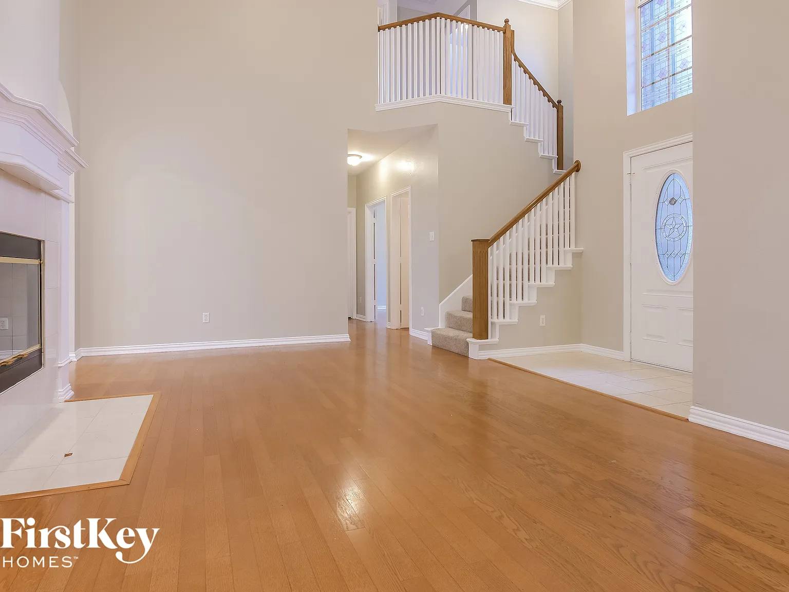 4 bed, 2.5 bath, 2615 sqft, $3,195 — Photo 2