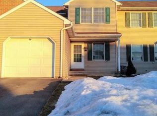 18 Park View Dr, Reinholds, PA