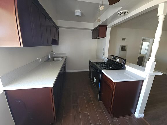 4th image of 204 N Curtis Ave #C