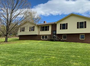 16010 Black Hollow Rd, Abingdon, VA 24210