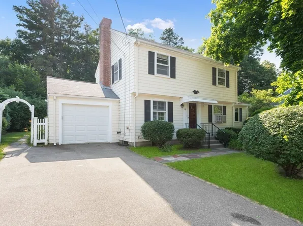 10 Oak St, Natick, MA 01760