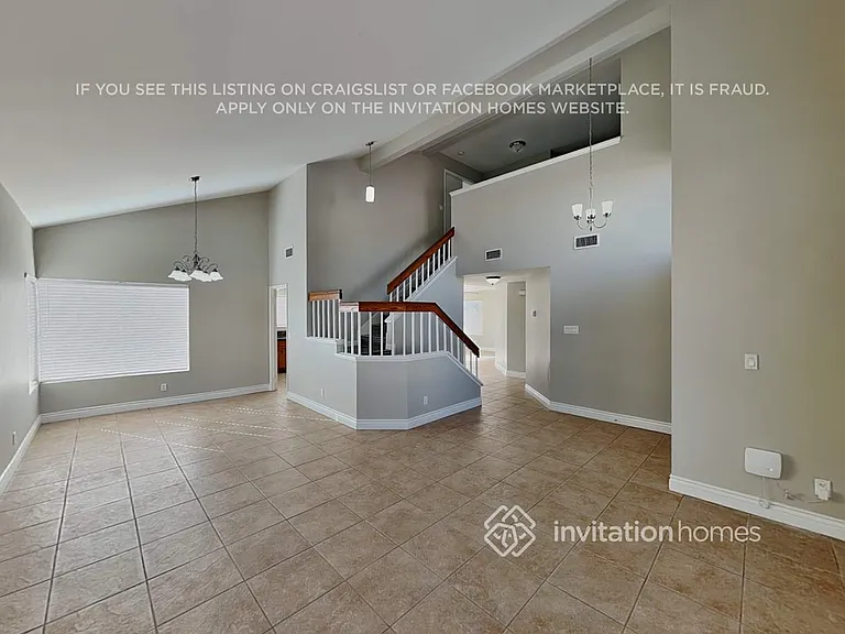 4756 Illustrious St — Photo 4