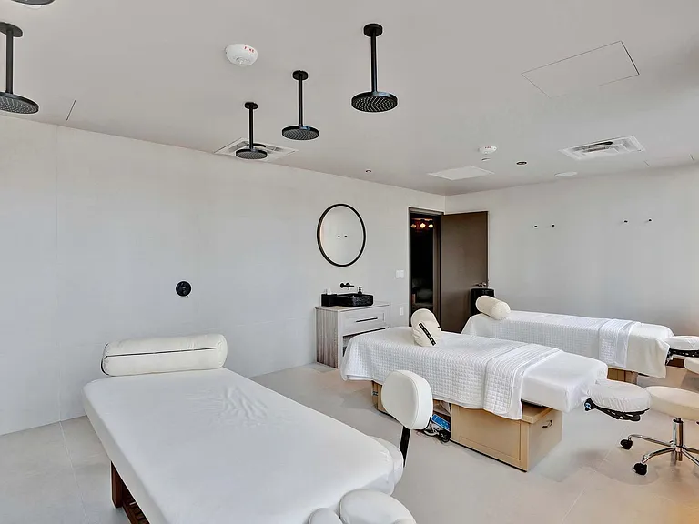 601 NE 1st Ave #50-ID1263785P — Photo 49