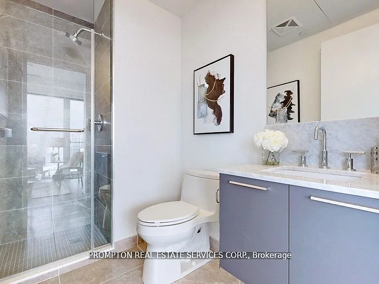 3 Gloucester St #3701 — Photo 10