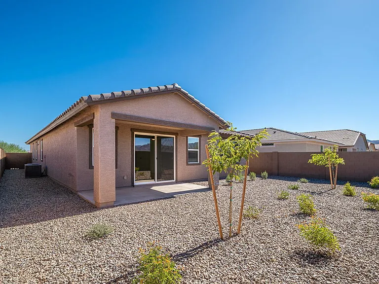 19214 W Marissa Dr — Photo 3