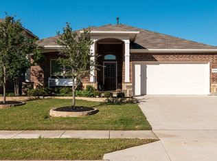 2956 Cedar Ridge Ln, Fort Worth, TX 76177